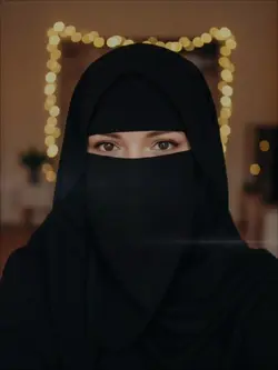 Błyszczące zbliżenia – modest slideshow