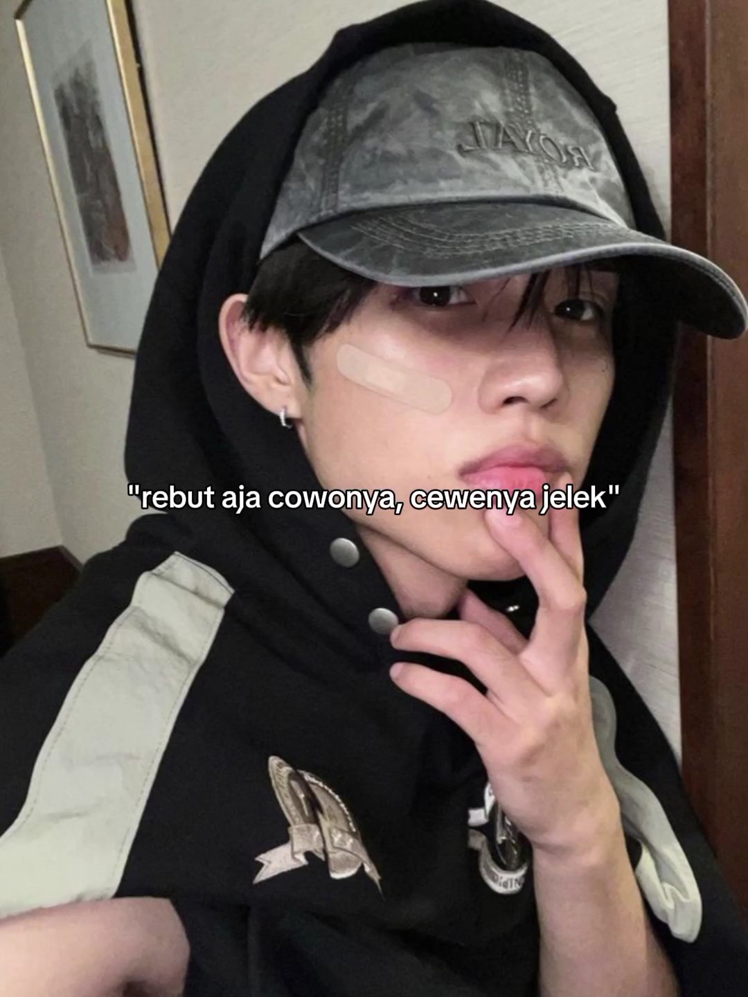 rebut aja cowonya 