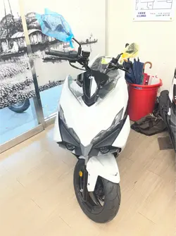 賣機車