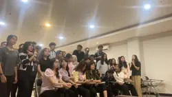 16:9