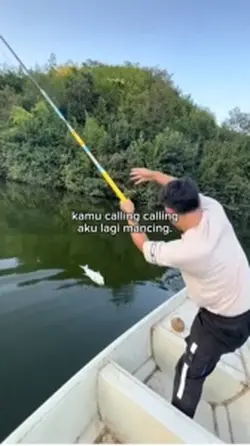 Aku Lagi Mancing