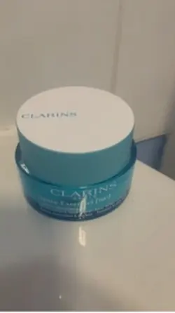Clarins