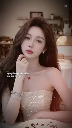 Hồng nhan mong manh 