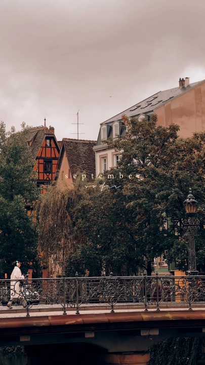 September autumn