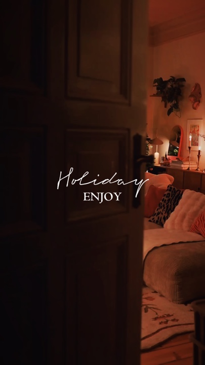 Holiday enjoy