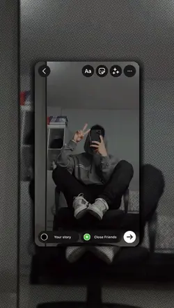 frame ig aesthetic 