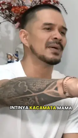 INTINYA KACAMATA