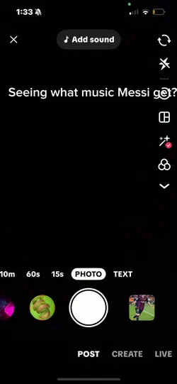 See what music it he