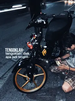 sayangg lagi ngapain