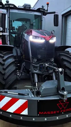 Tractor 