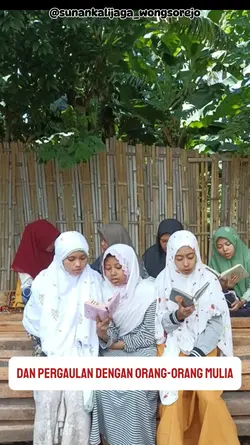 Vidio Panjang Santri