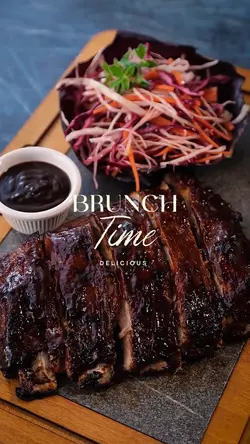 BRUNCH TIME