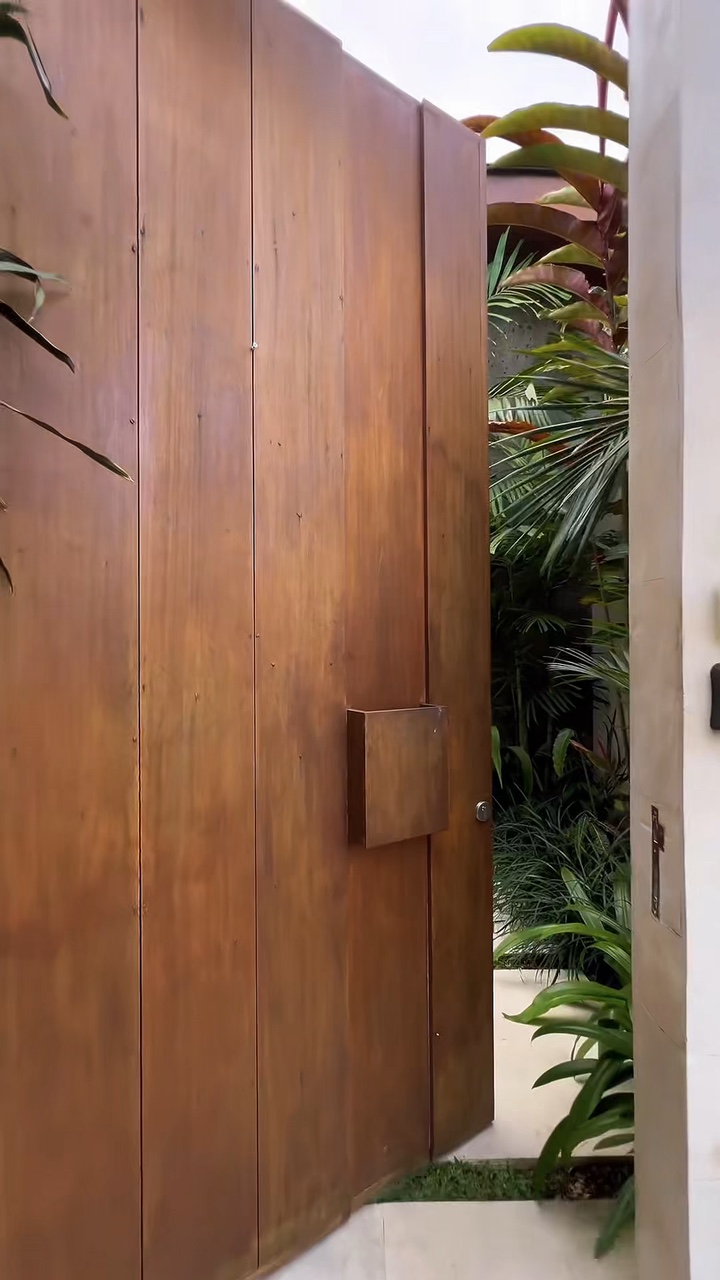 airbnb