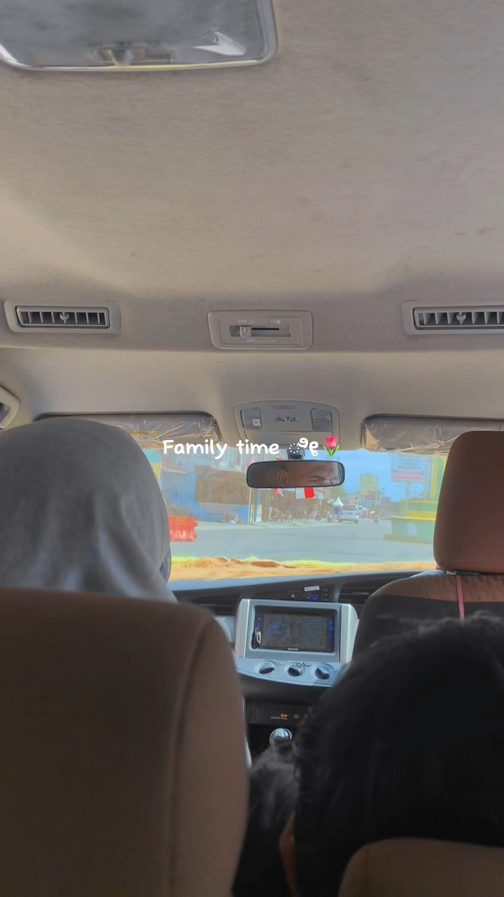 Family time ೀ⋆｡🌷