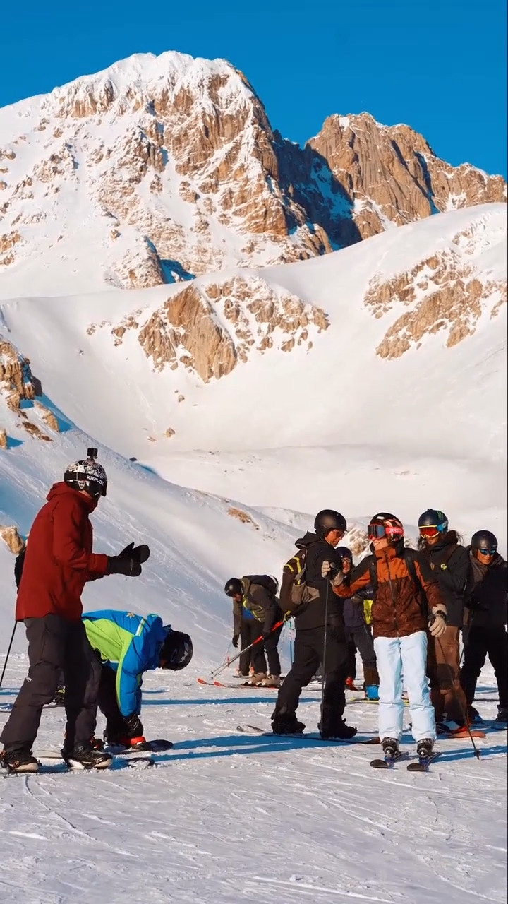 SKI SEASON