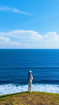 2 Video / 6 foto
