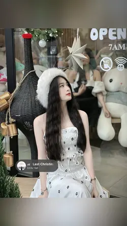 1 Ảnh + Màu