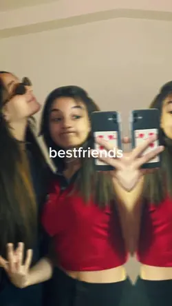 bestfriend moment