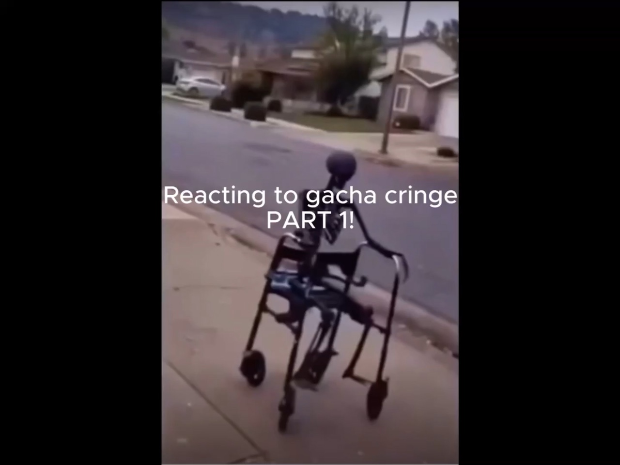 Reacting to gacha ..