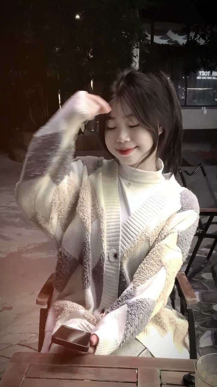 1 ảnh + màu
