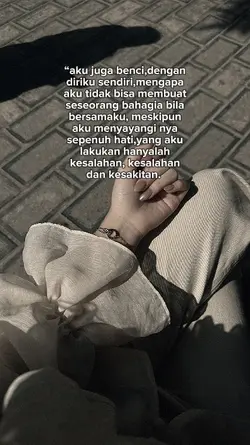 aku juga benci,dengn