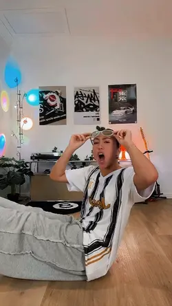 iwokeupinanewbugatti