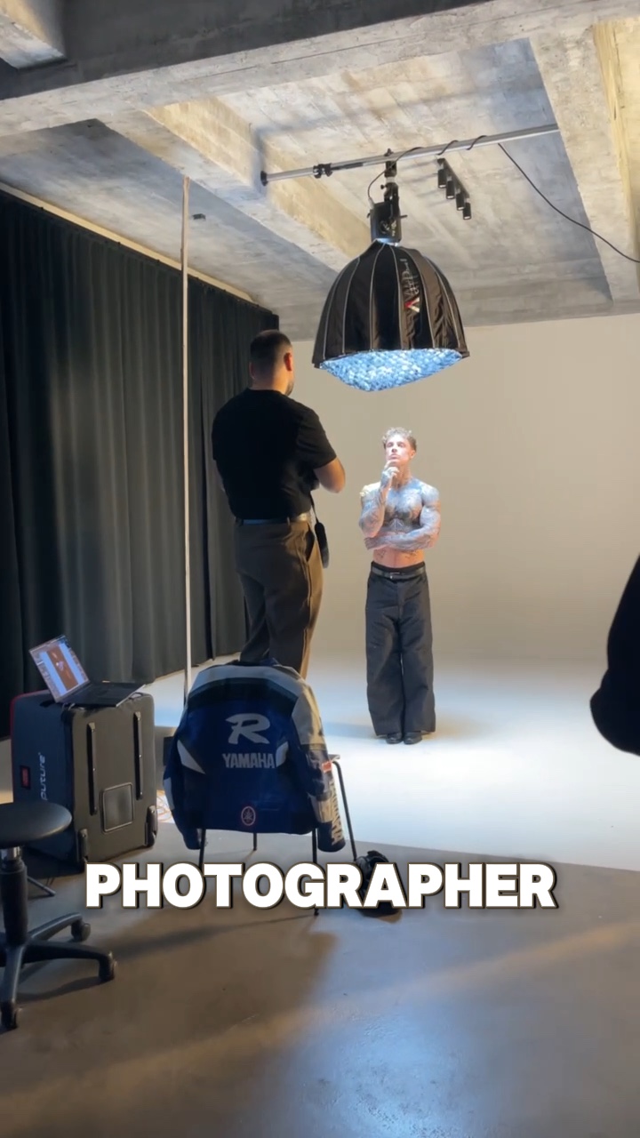 I am a photographer