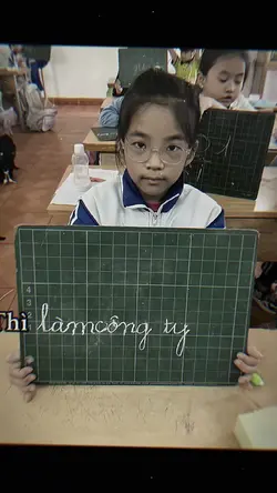 Làm công ty