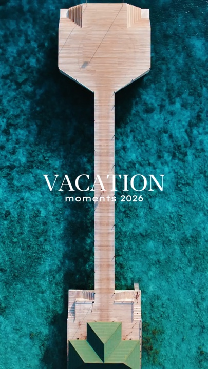 VACATION MOMENTS 