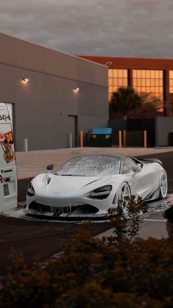 CAR — 2VIDEO ⚔️🦈