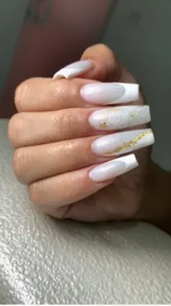 Alongamento de unhas