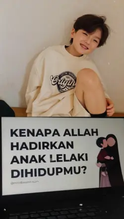 versi empat foto