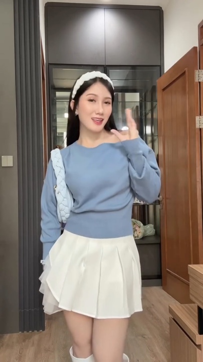 outfit transition