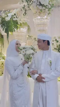 4 foto wedding