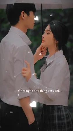 Chợt nghe thấy tiếng