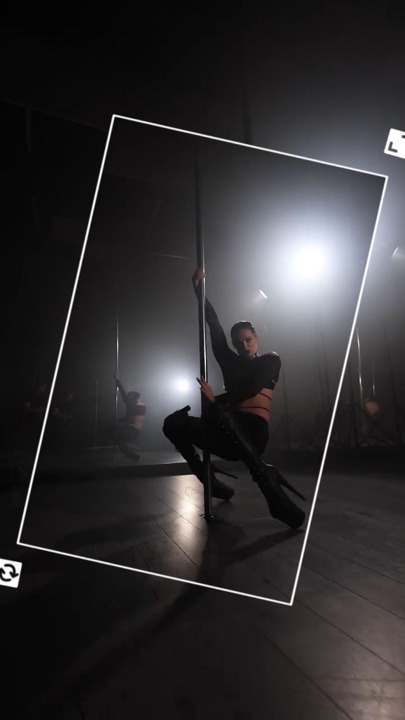 Pole dance