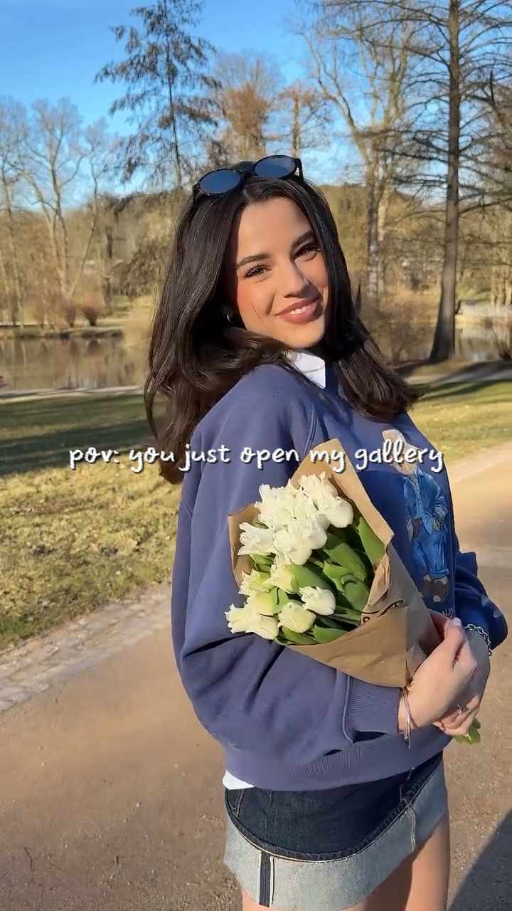 pov: open my gallery