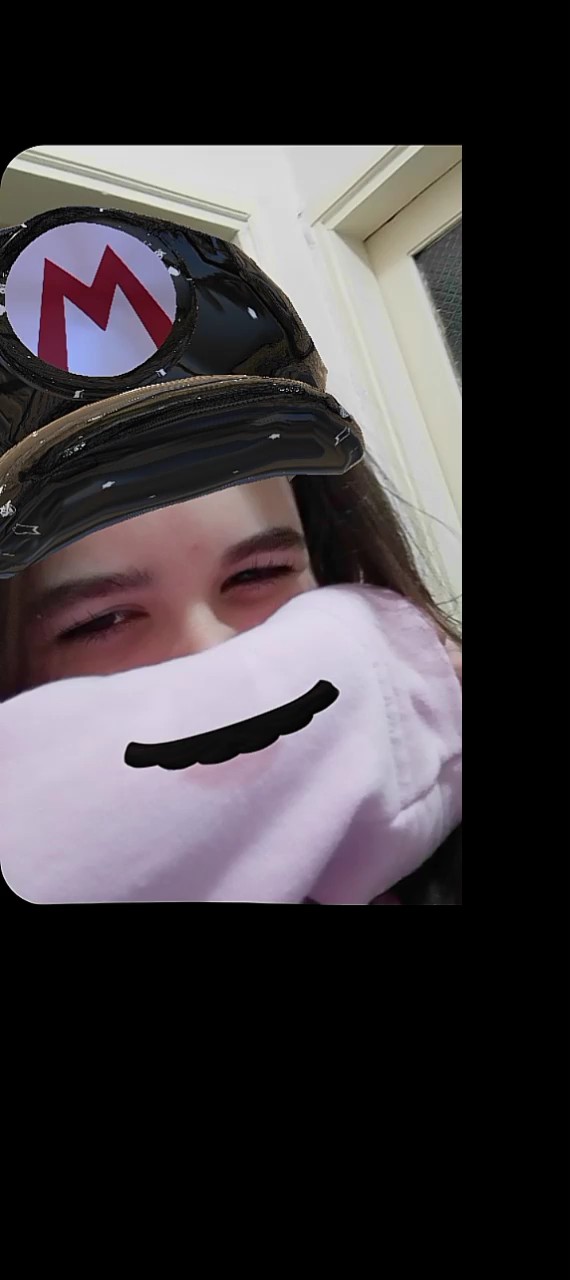 Beni aptal sanıyor