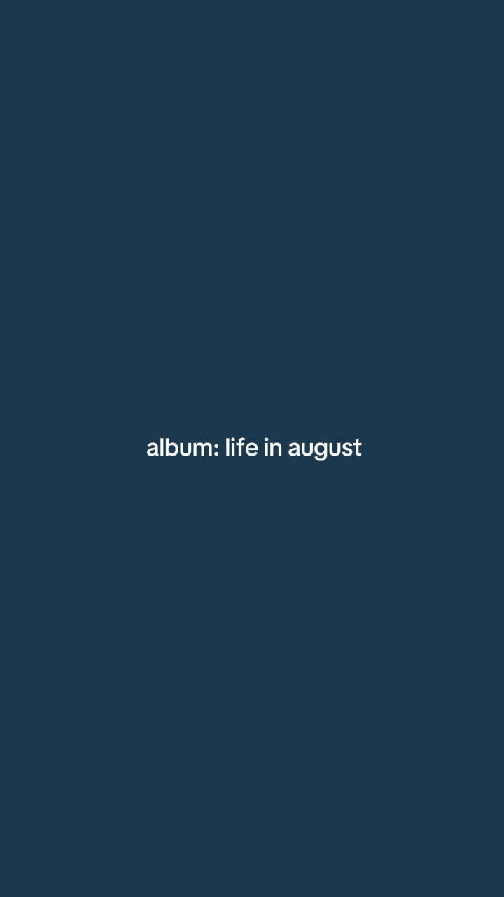 Vida do álbum em agosto