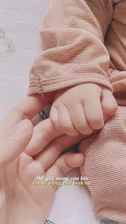 Mẹ mong con 1 đời