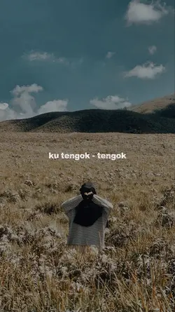 adik duduk diseberey