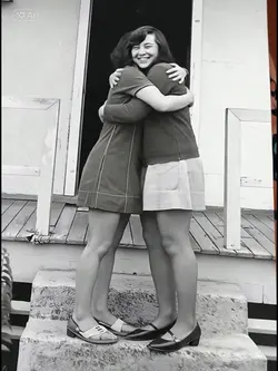 HUG RESTORING PHOTO