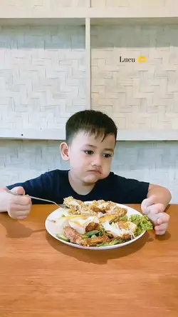nyam nyam nyam