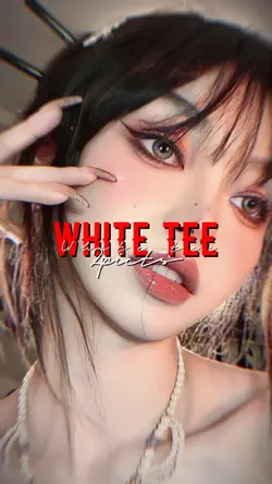 WHITE TEE