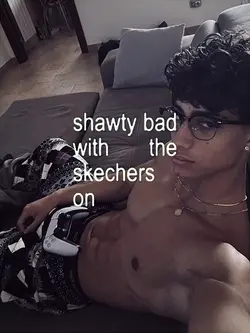 skechers