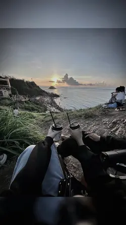 Tuổi trẻ của anh 