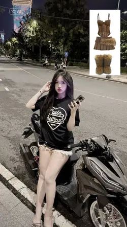 AI THAY TRANG PHỤC 