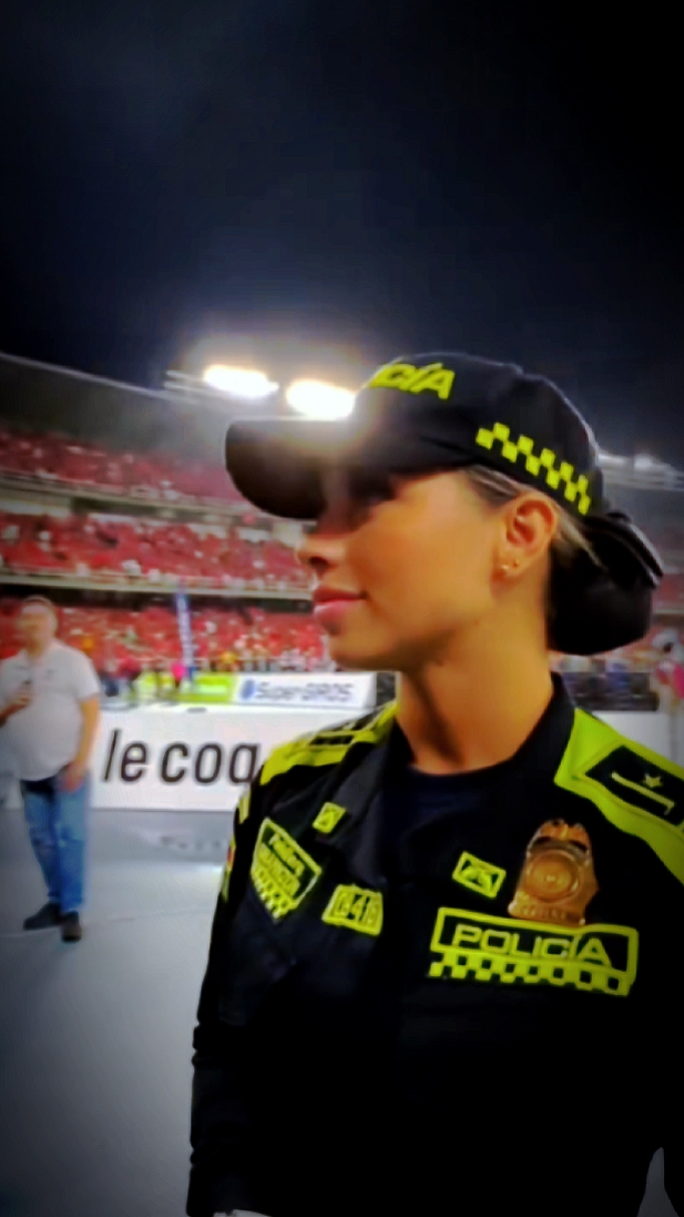 Bater policial v5us2