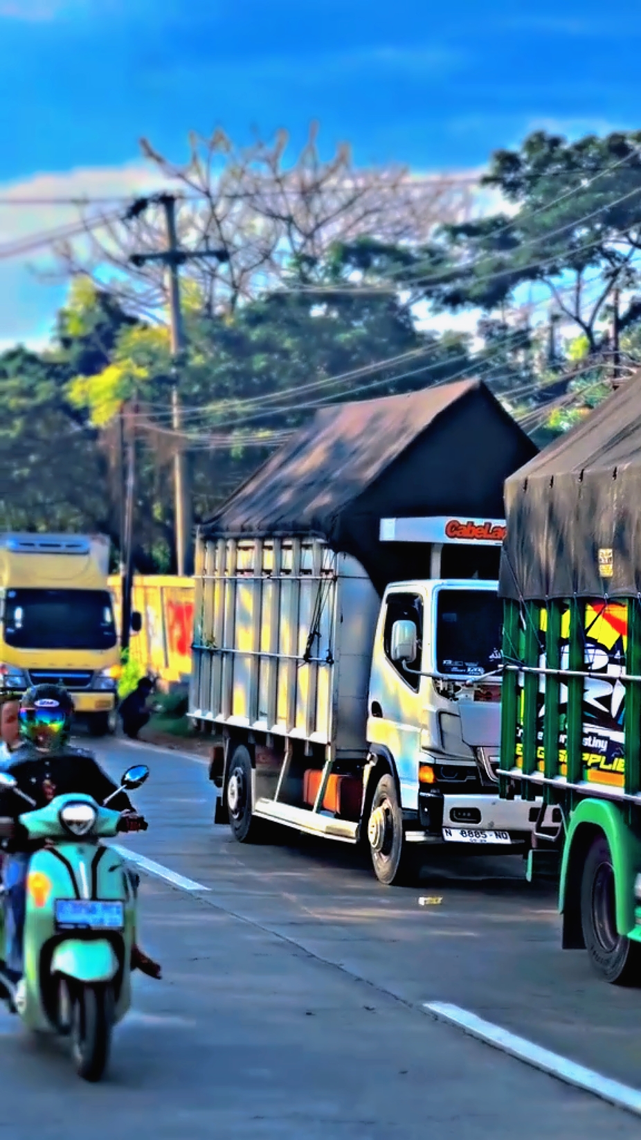 4 KLIP HD