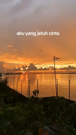 AKU YG JATUH CINTA